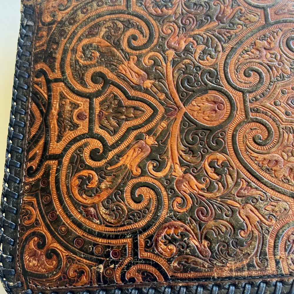 Leather Tooled Wallet Clutch in Brown - Picture 3 of 6